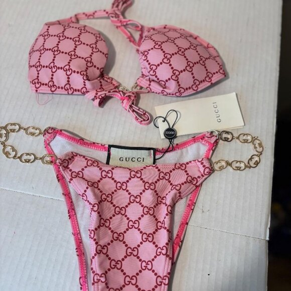 Gucci 2 piece Bikini Swimsuit  Size XL  Pink & Red  Made in Italy  NWT - Picture 1 of 2